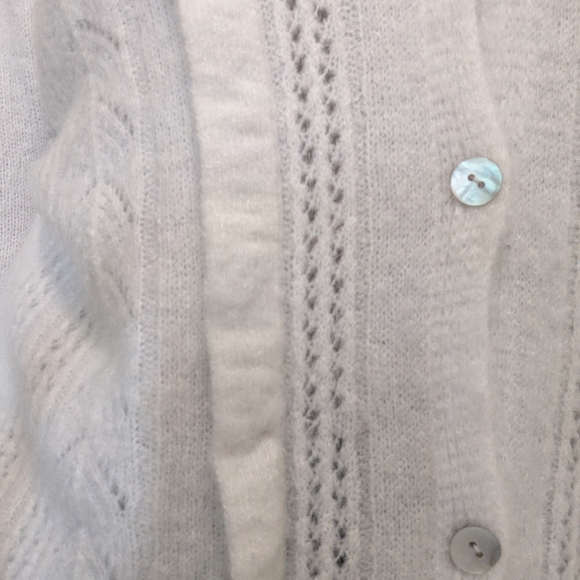 White Mohair V-neck Cardigen with Ruffle Crochet Detail on Front Size Large - Picture 11 of 12